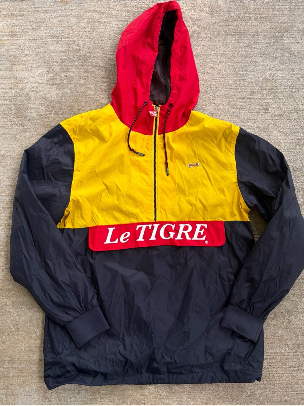 Le Tigre Men’s Windbreaker Pullover Hooded 1/2 Zip Logo Size Large